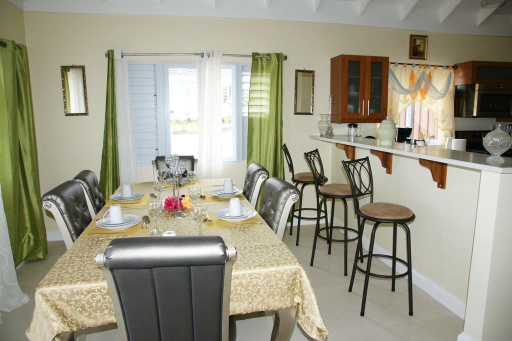 Priory Villa @ The Palms מראה חיצוני תמונה